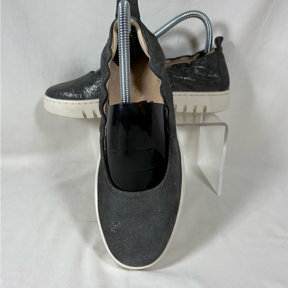 Vionic Women's Uptown Ballet Polluted Silver-Gray Sparkle Leather Flats Size 7 - Picture 3 of 11